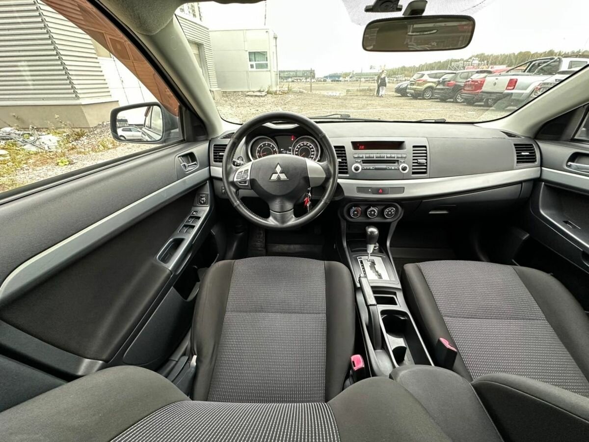 Купить Mitsubishi Lancer X Рестайлинг, 2011, 205 000 км, фото №6
