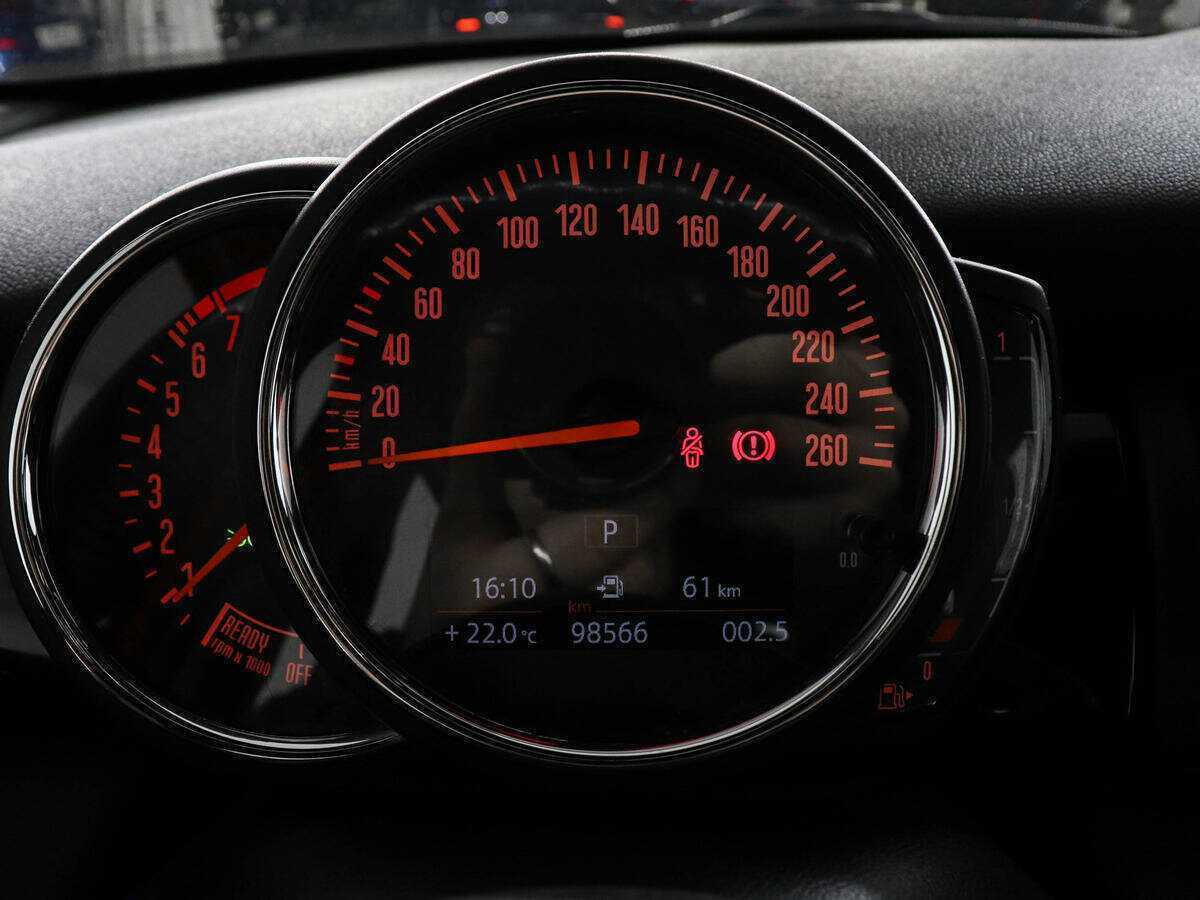 Купить Mini Hatch Cooper, 2019, 98 563 км, фото №11
