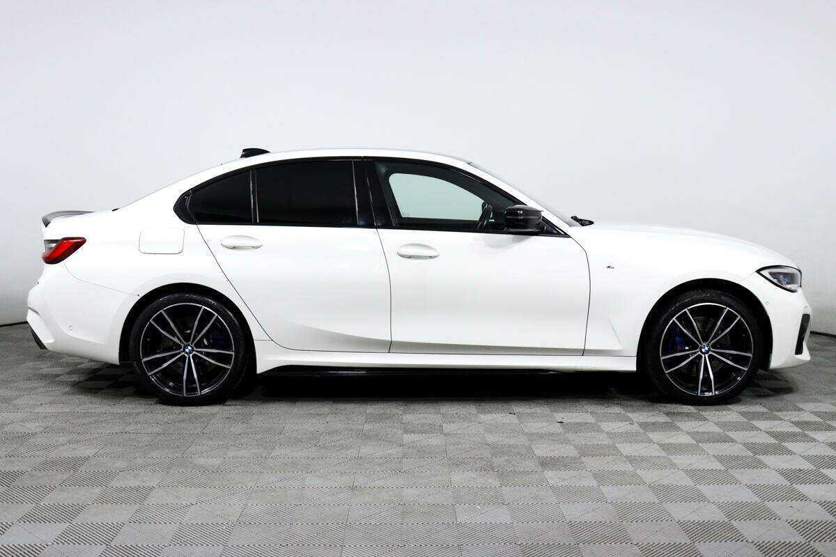 Купить BMW 3 серии 330i, 2019, 111 010 км, фото №4