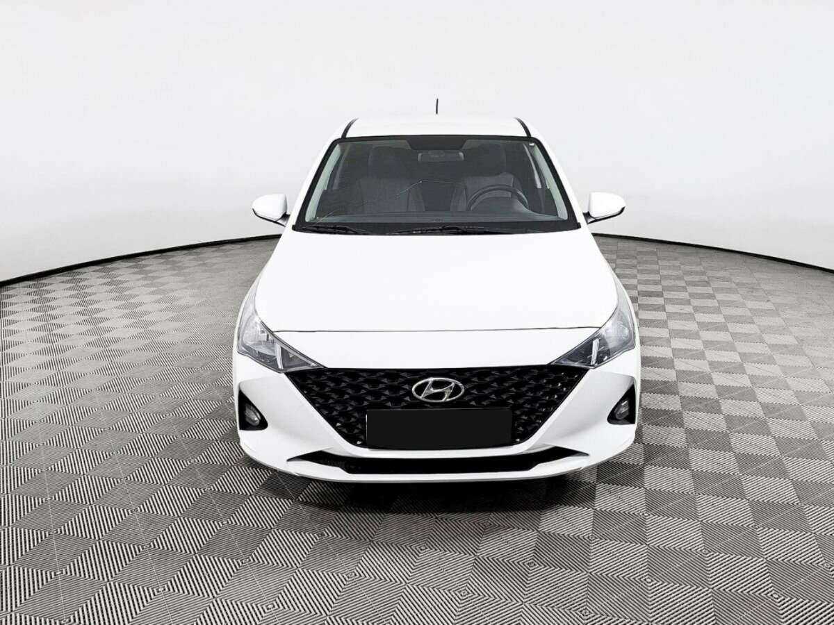 Купить Hyundai Solaris, 2021, 82 150 км, фото №2