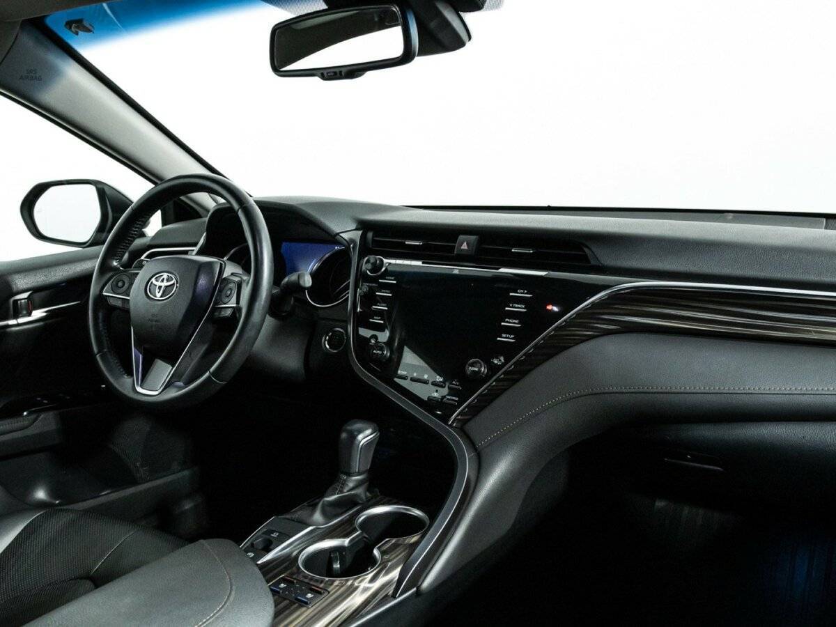 Купить Toyota Camry, 2020, 55 399 км, фото №9