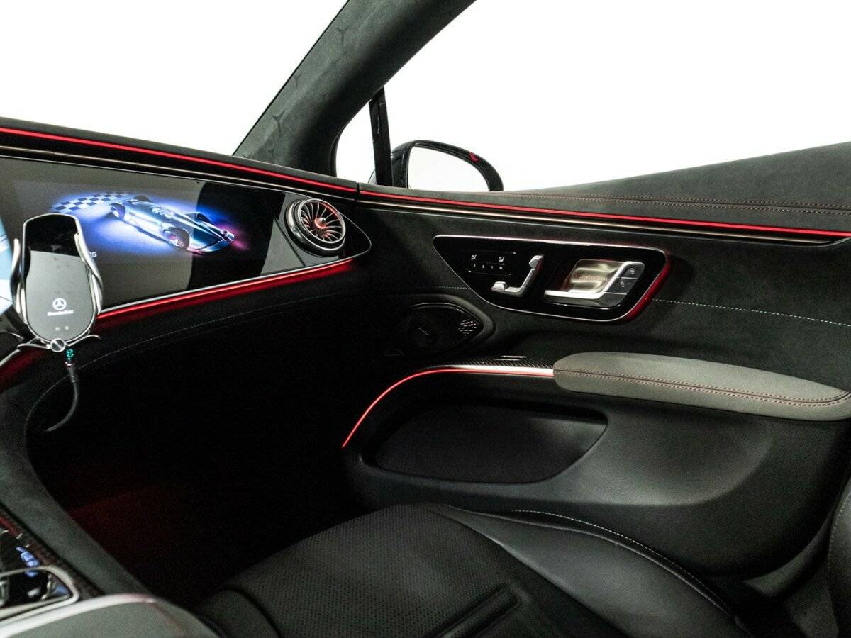 Купить Mercedes-Benz EQS AMG 53 AMG, 2022, 20 362 км, фото №18