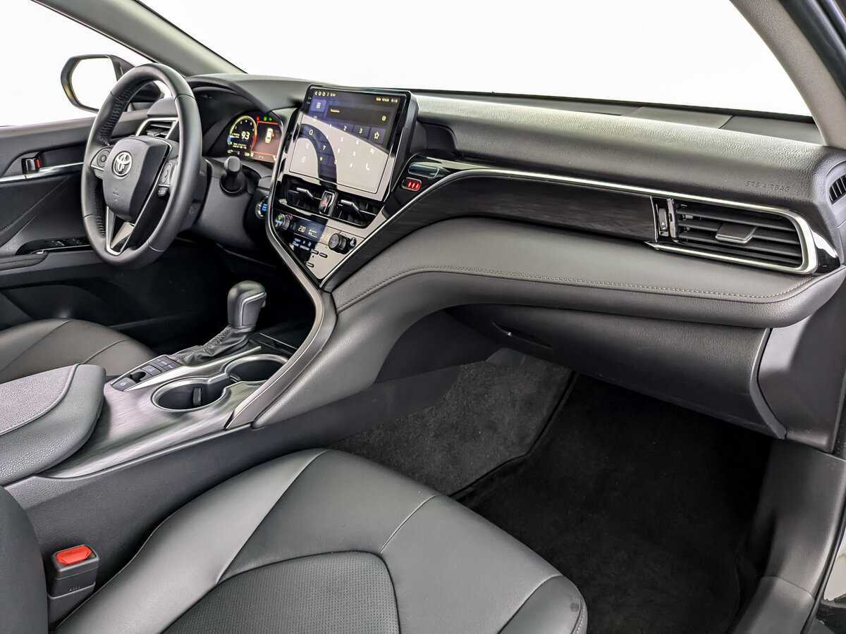 Купить Toyota Camry, 2023, 16 070 км, фото №9