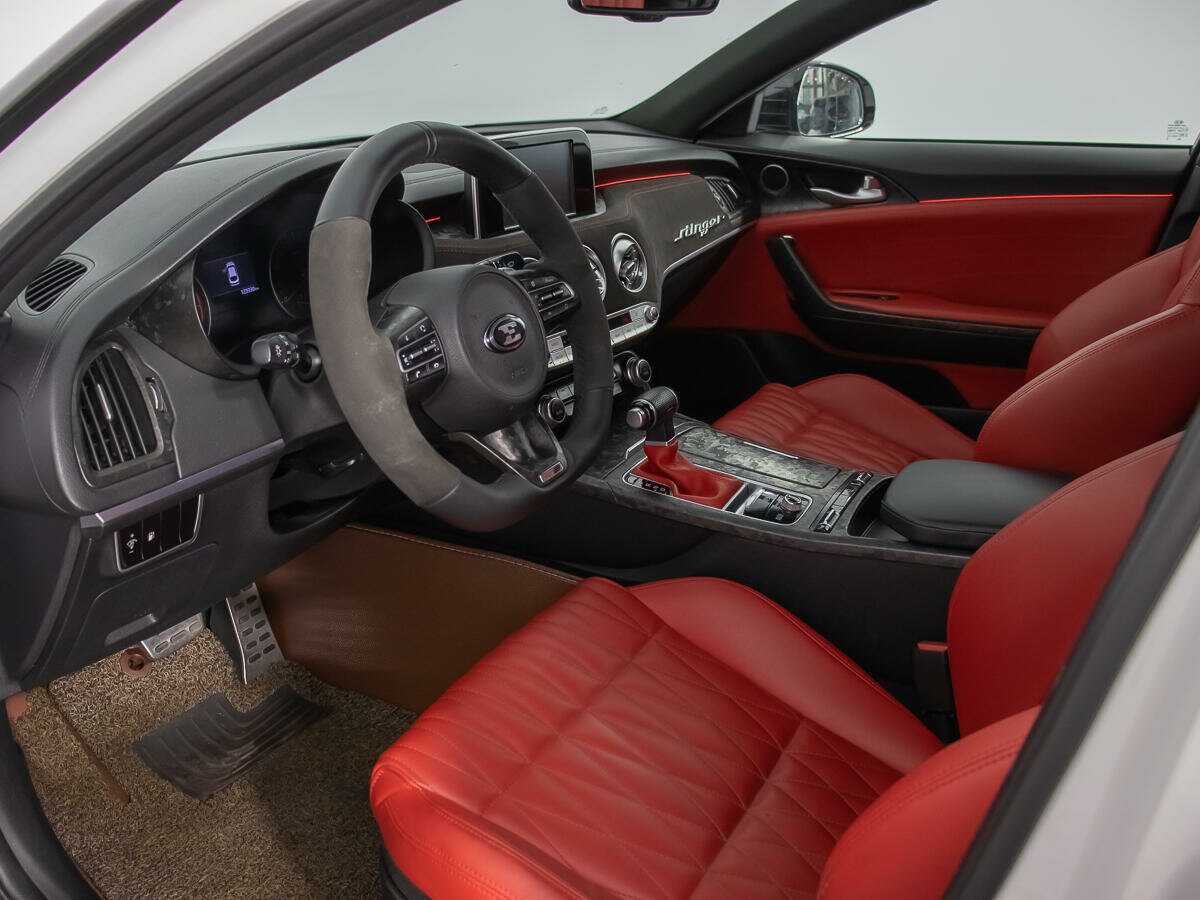 Купить Kia Stinger, 2018, 123 337 км, фото №10