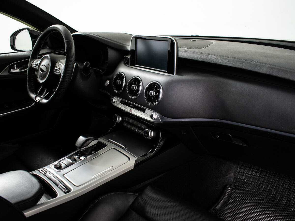 Купить Kia Stinger, 2018, 169 861 км, фото №9