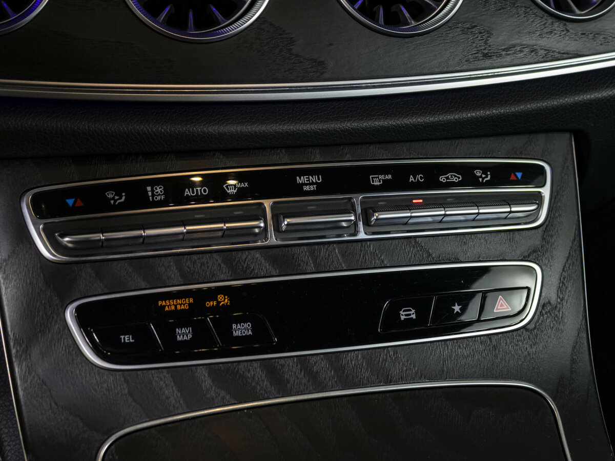 Купить Mercedes-Benz E-Класс 450 V (W213, S213, C238) Рестайлинг, 2020, 111 000 км, фото №13
