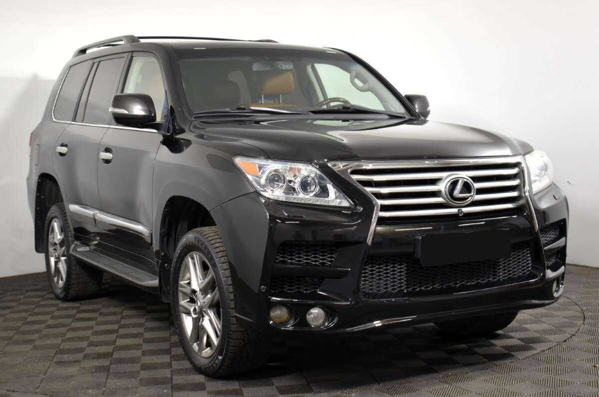 Купить Lexus LX 570, 2013, 140 697 км, фото №2