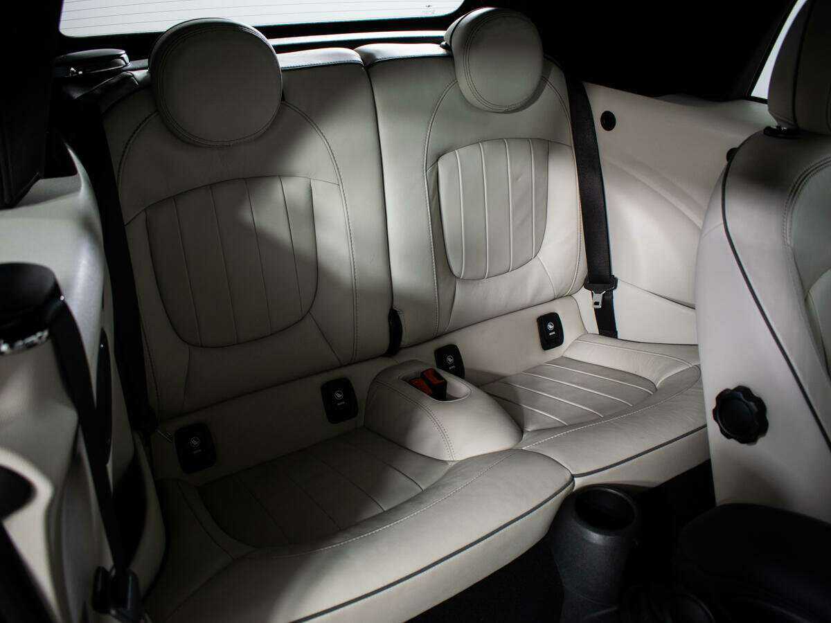 Купить Mini Cabrio Cooper, 2018, 25 548 км, фото №10