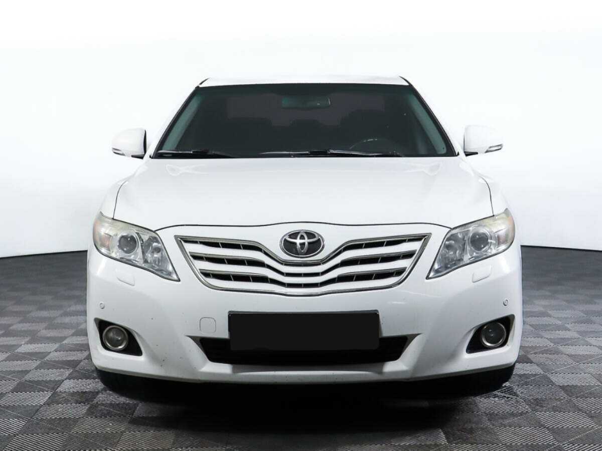 Купить Toyota Camry, 2010, 164 000 км, фото №2