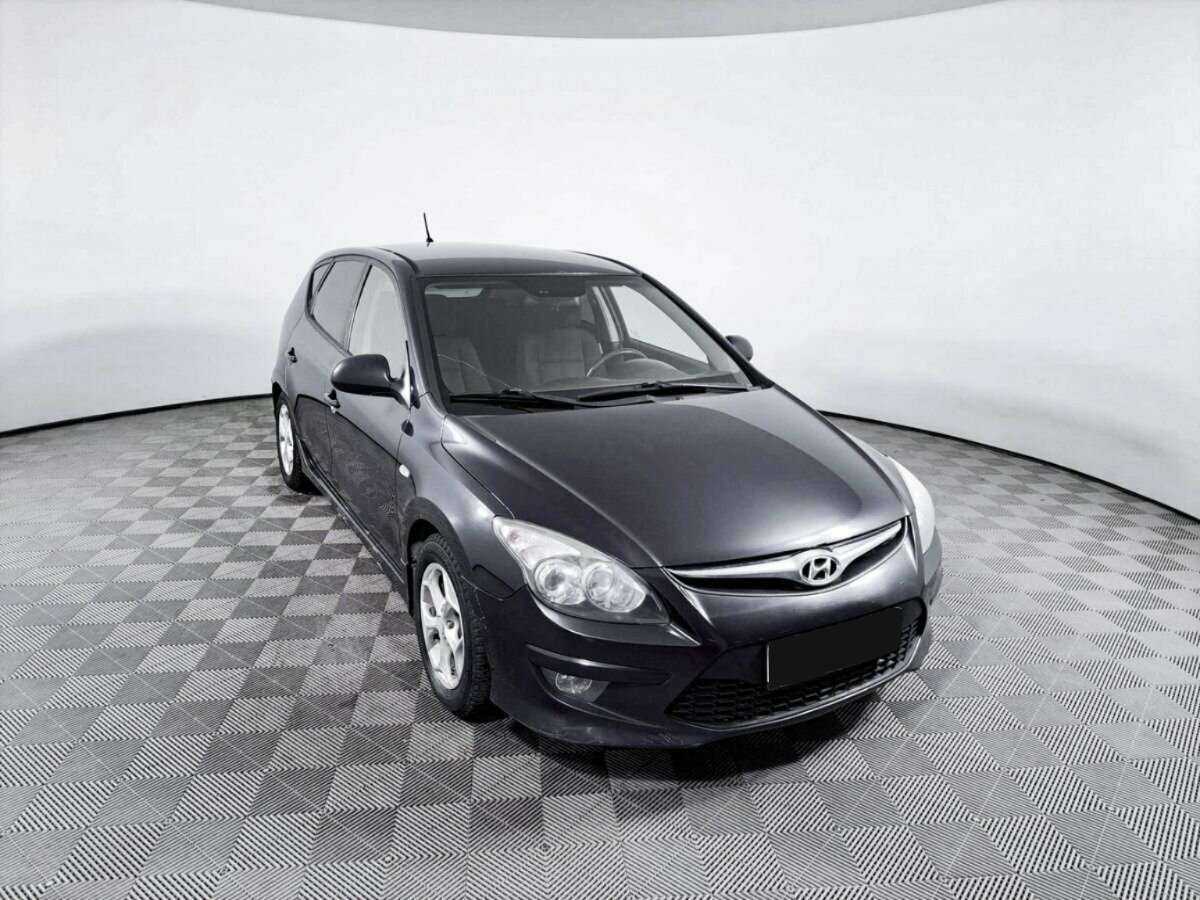 Купить Hyundai i30, 2010, 224 289 км, фото №3