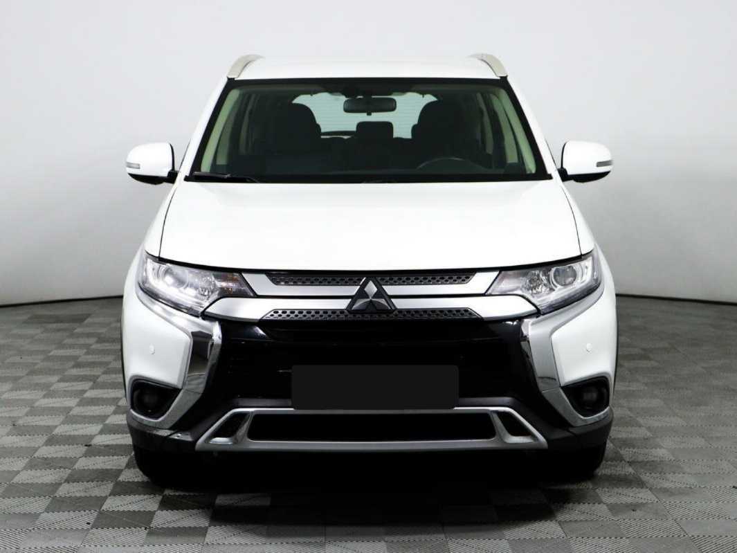 Купить Mitsubishi Outlander, 2021, 63 800 км, фото №2