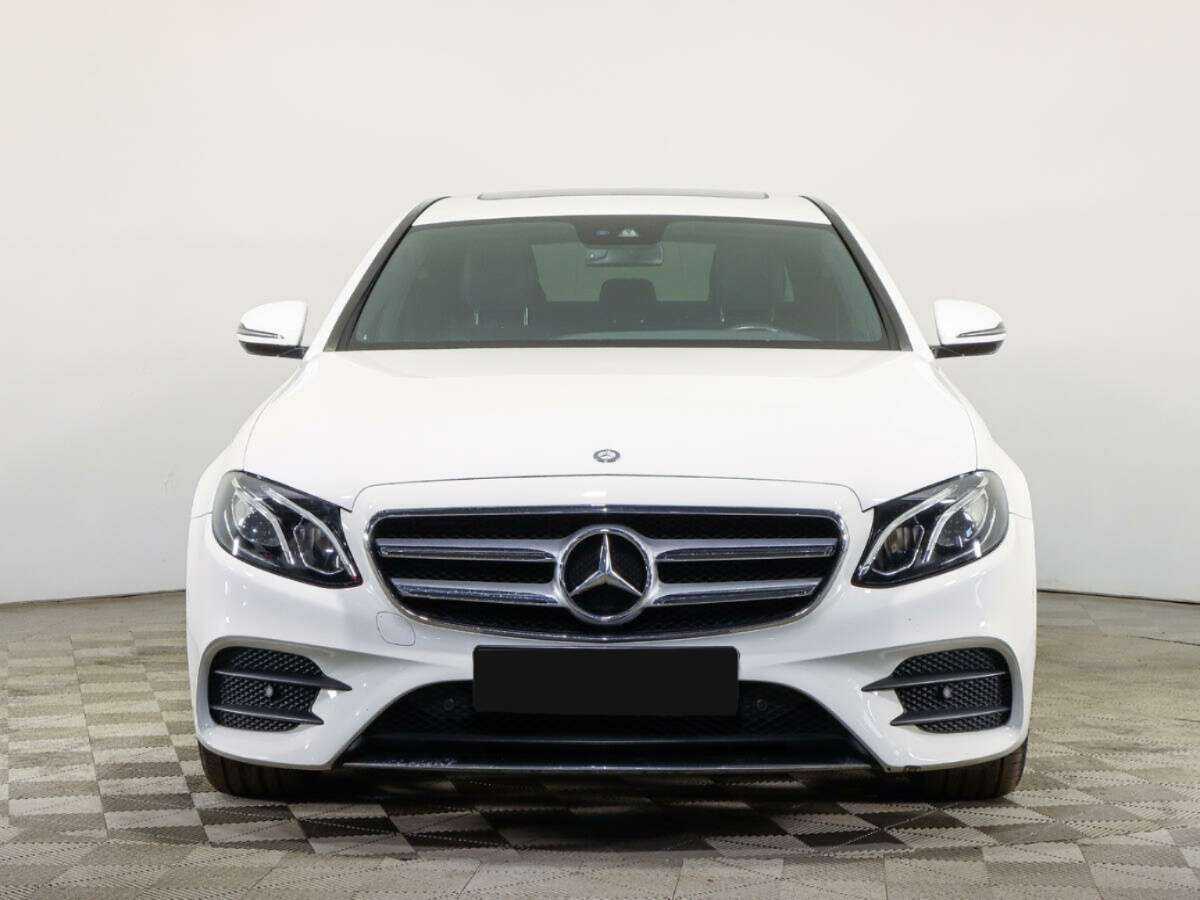 Купить Mercedes-Benz E-Класс 200, 2017, 72 113 км, фото №2