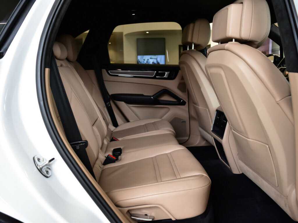 Купить Porsche Cayenne, 2019, 113 000 км, фото №9