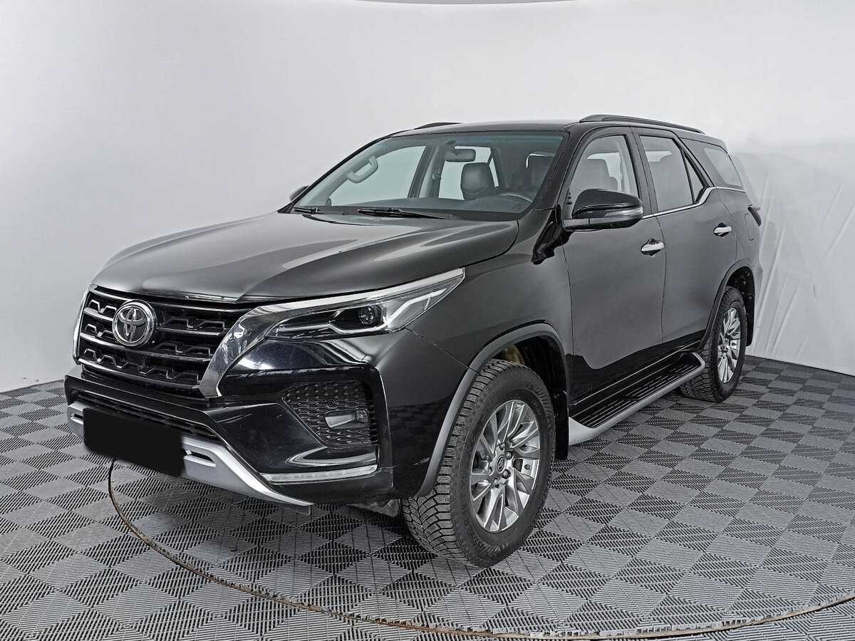 Купить Toyota Fortuner, 2020, 133 030 км, фото №1