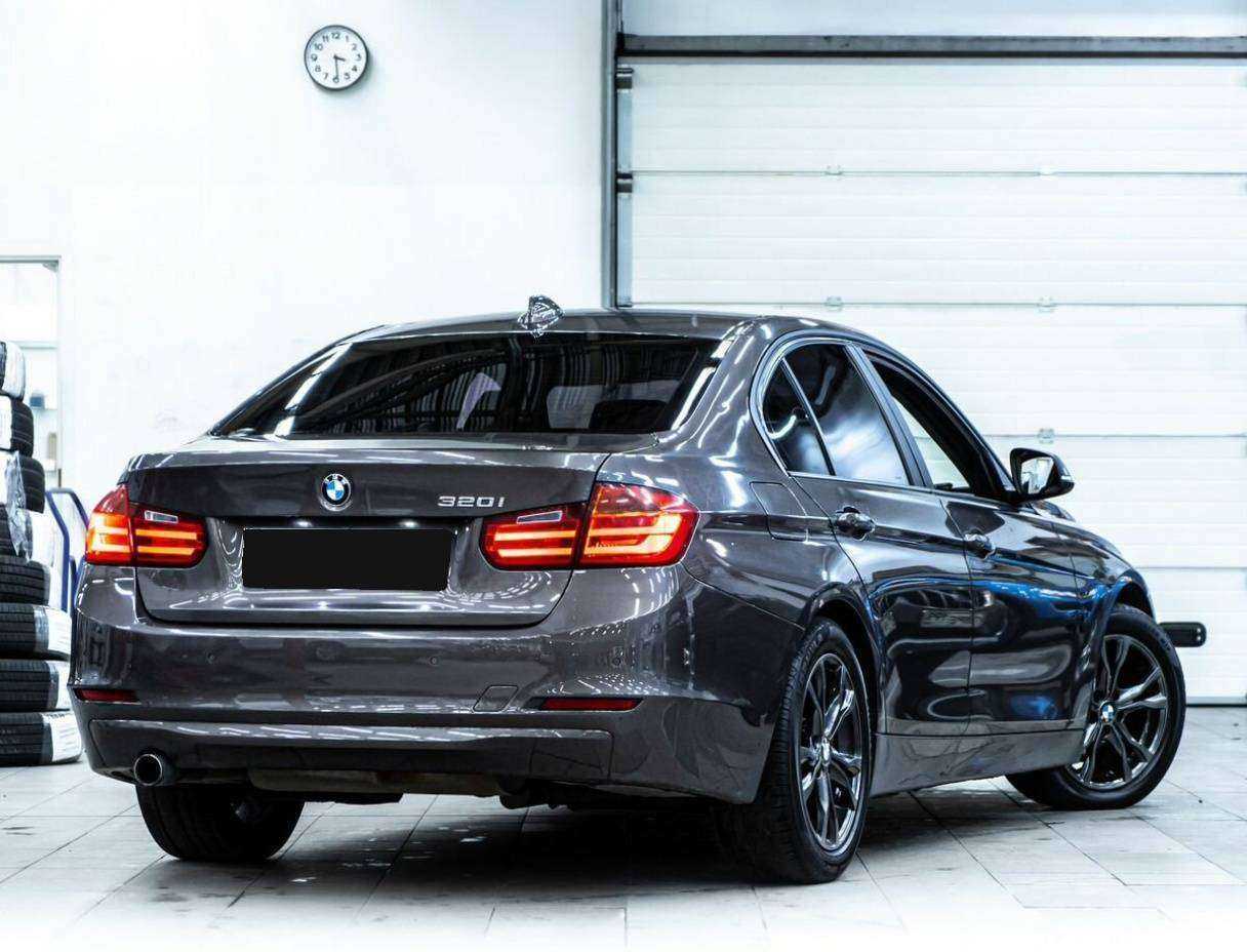 Купить BMW 3 серии 320i, 2014, 217 000 км, фото №3