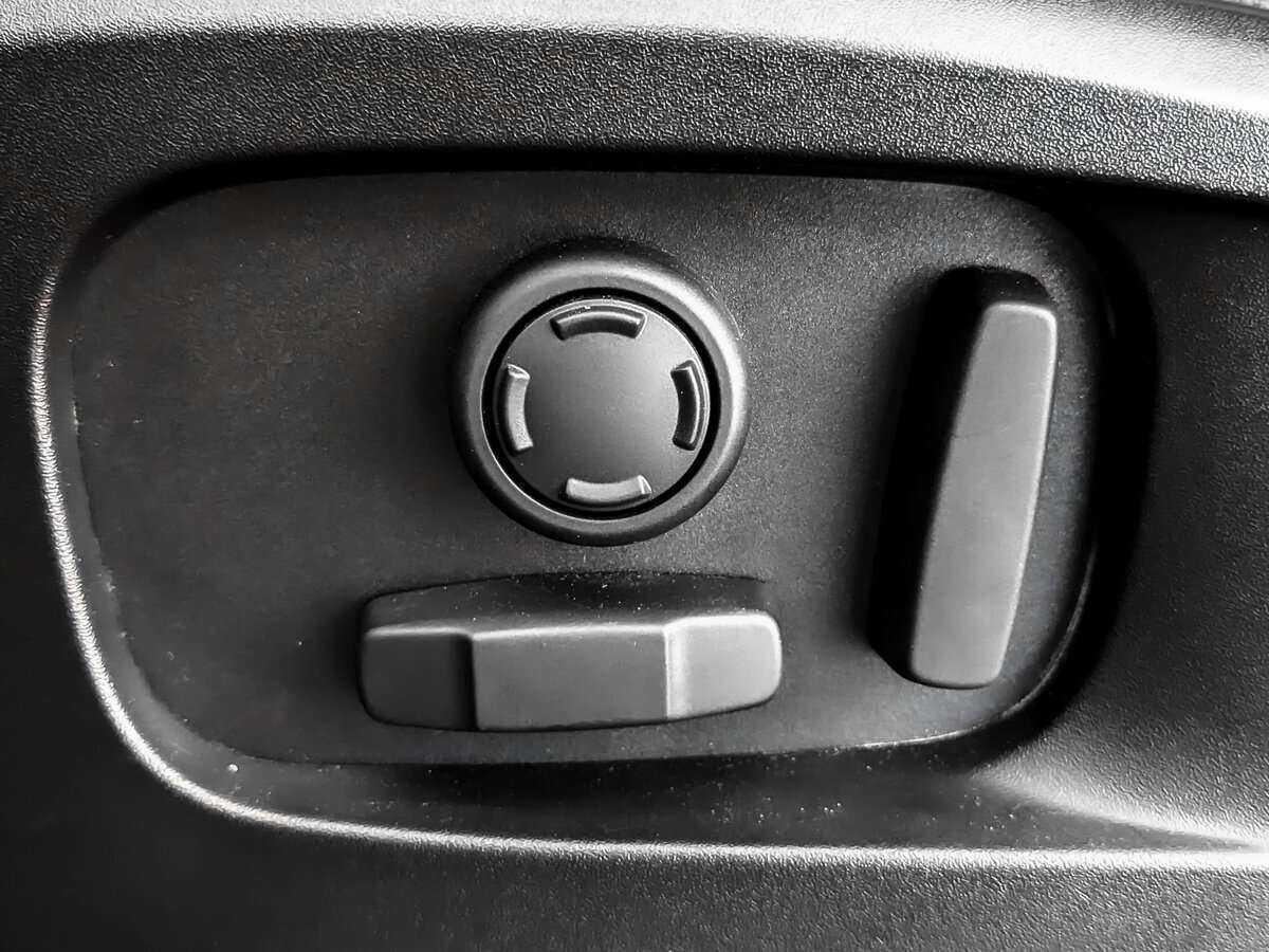 Купить Land Rover Defender 90, 2021, 29 073 км, фото №12