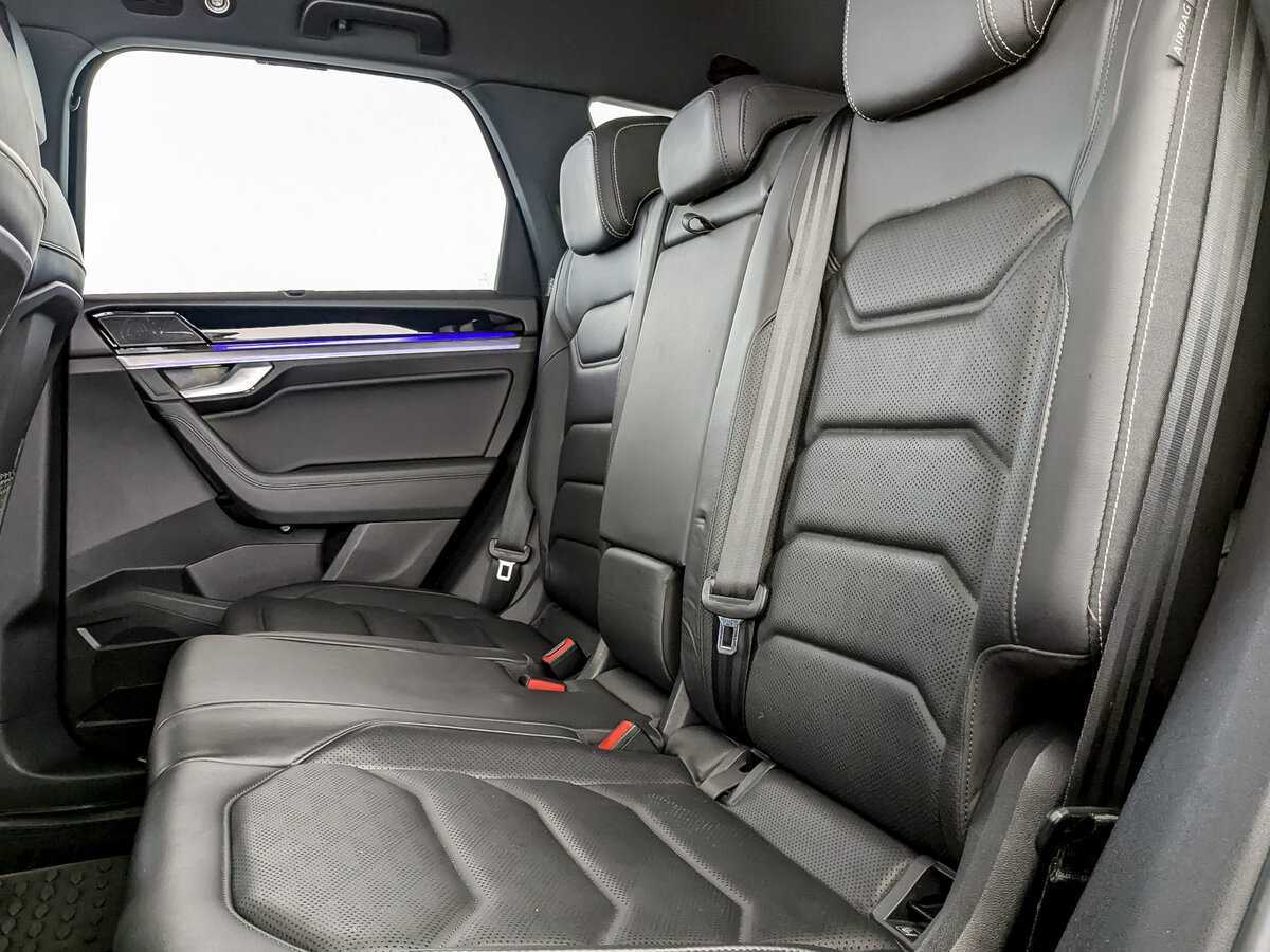Купить Volkswagen Touareg, 2019, 107 513 км, фото №10