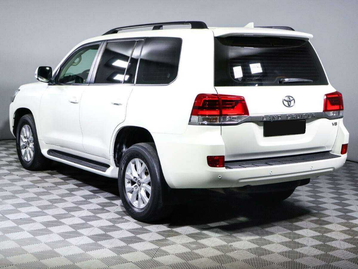 Купить Toyota Land Cruiser, 2017, 136 360 км, фото №6