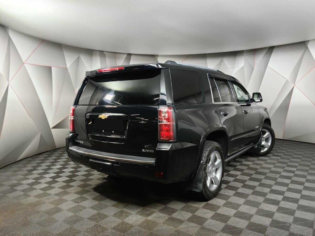 Купить Chevrolet Tahoe, 2018, 194 334 км, фото №2