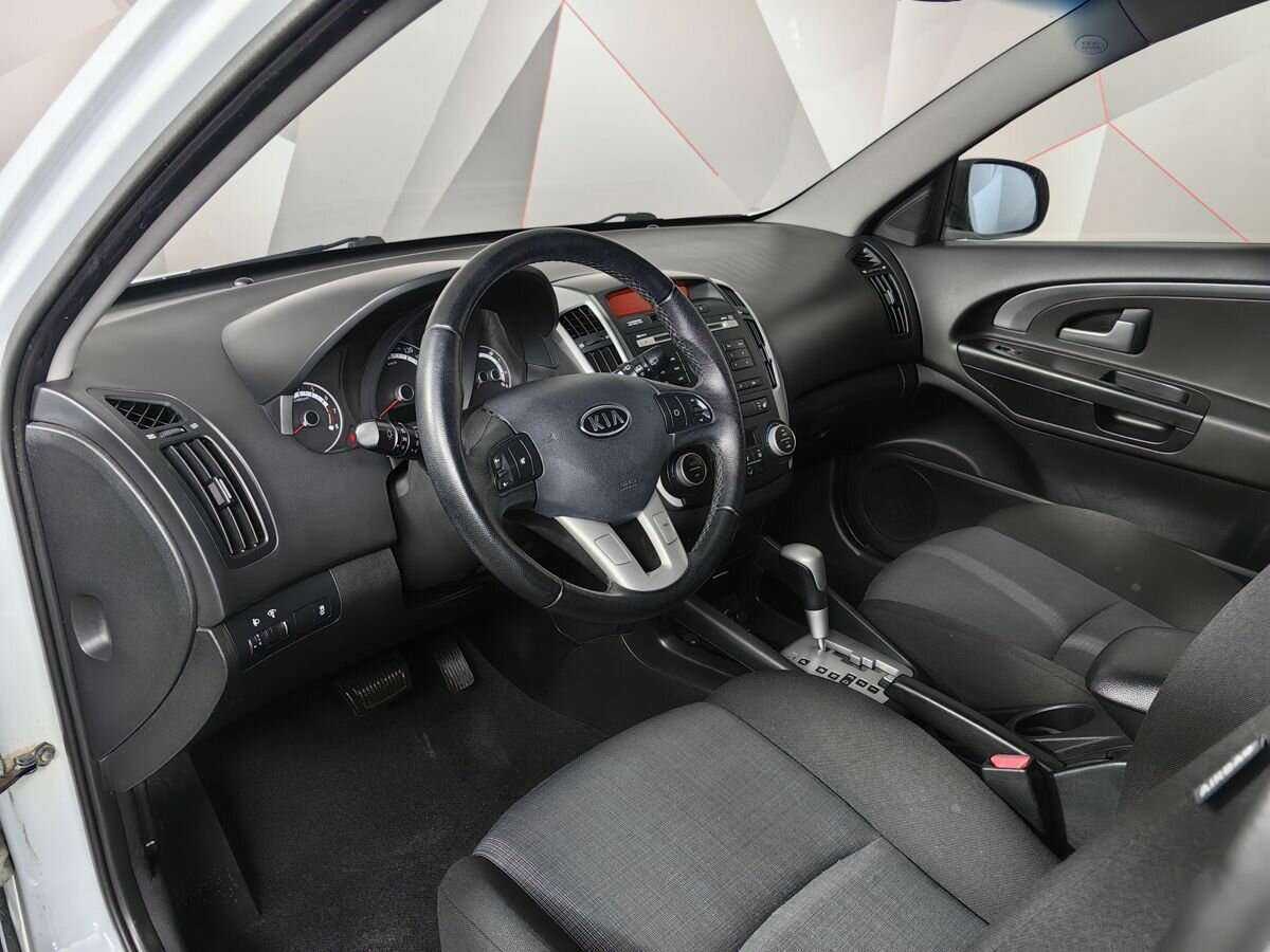 Купить Kia Ceed, 2011, 199 772 км, фото №14