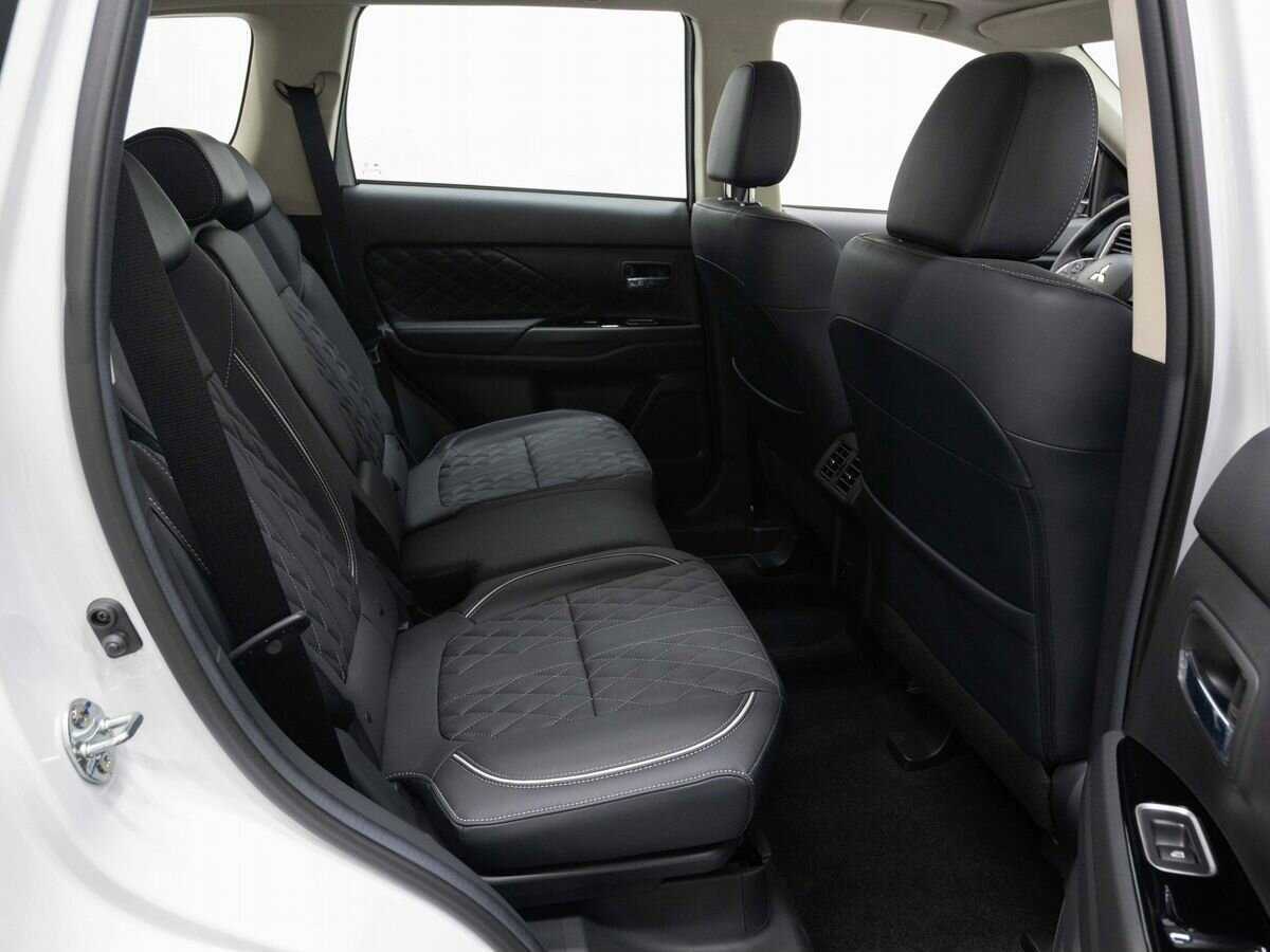 Купить Mitsubishi Outlander, 2022, 34 км, фото №13