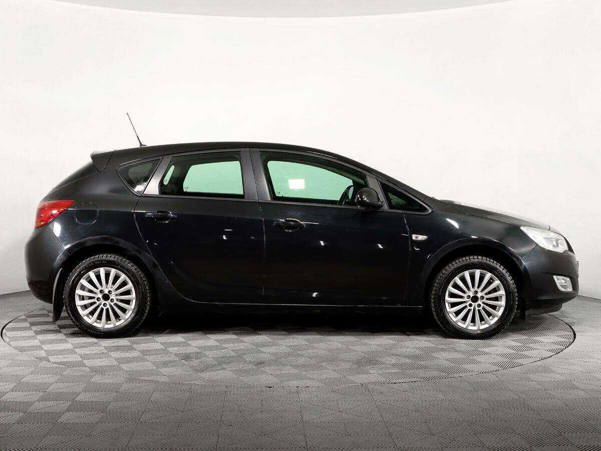 Купить Opel Astra, 2011, 195 884 км, фото №4