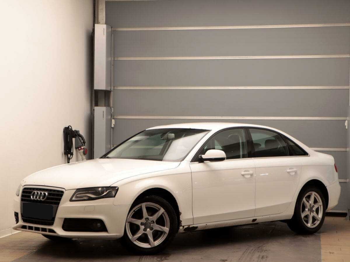 Купить Audi A4, 2010, 156 179 км, фото №1