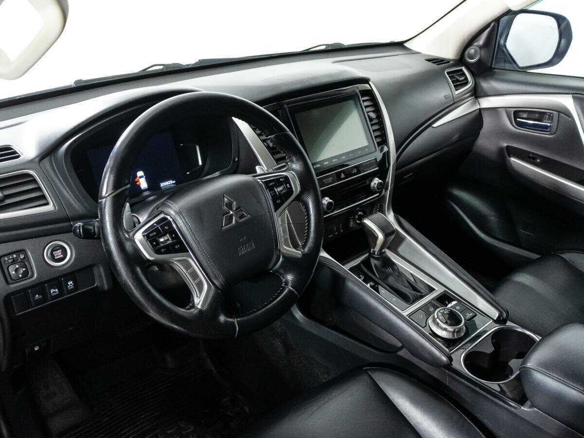 Купить Mitsubishi Pajero Sport, 2021, 205 724 км, фото №9