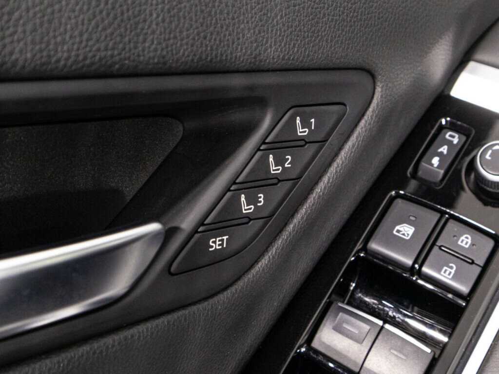 Купить Toyota Land Cruiser, 2021, 53 779 км, фото №25