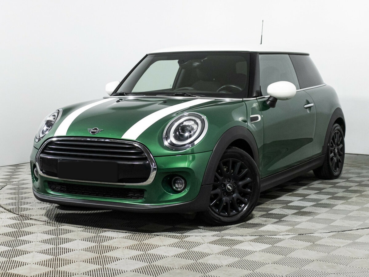 Купить Mini Hatch Cooper III (F55/F56) Рестайлинг, 2020, 33 369 км, фото №1