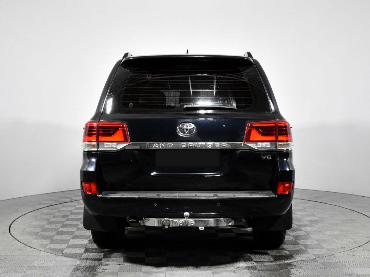 Купить Toyota Land Cruiser 200 Series Рестайлинг 2, 2015, 258 259 км, фото №5