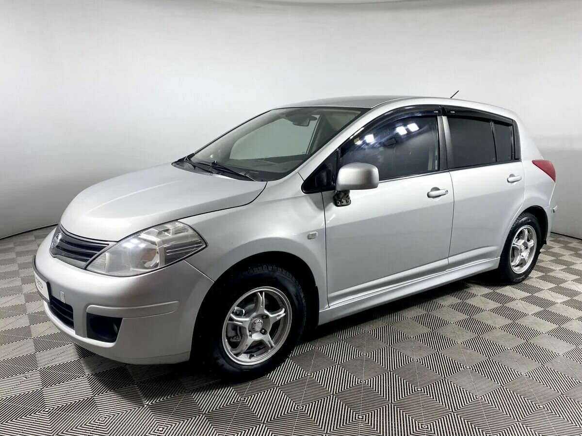 Купить Nissan Tiida, 2011, 353 001 км, фото №2