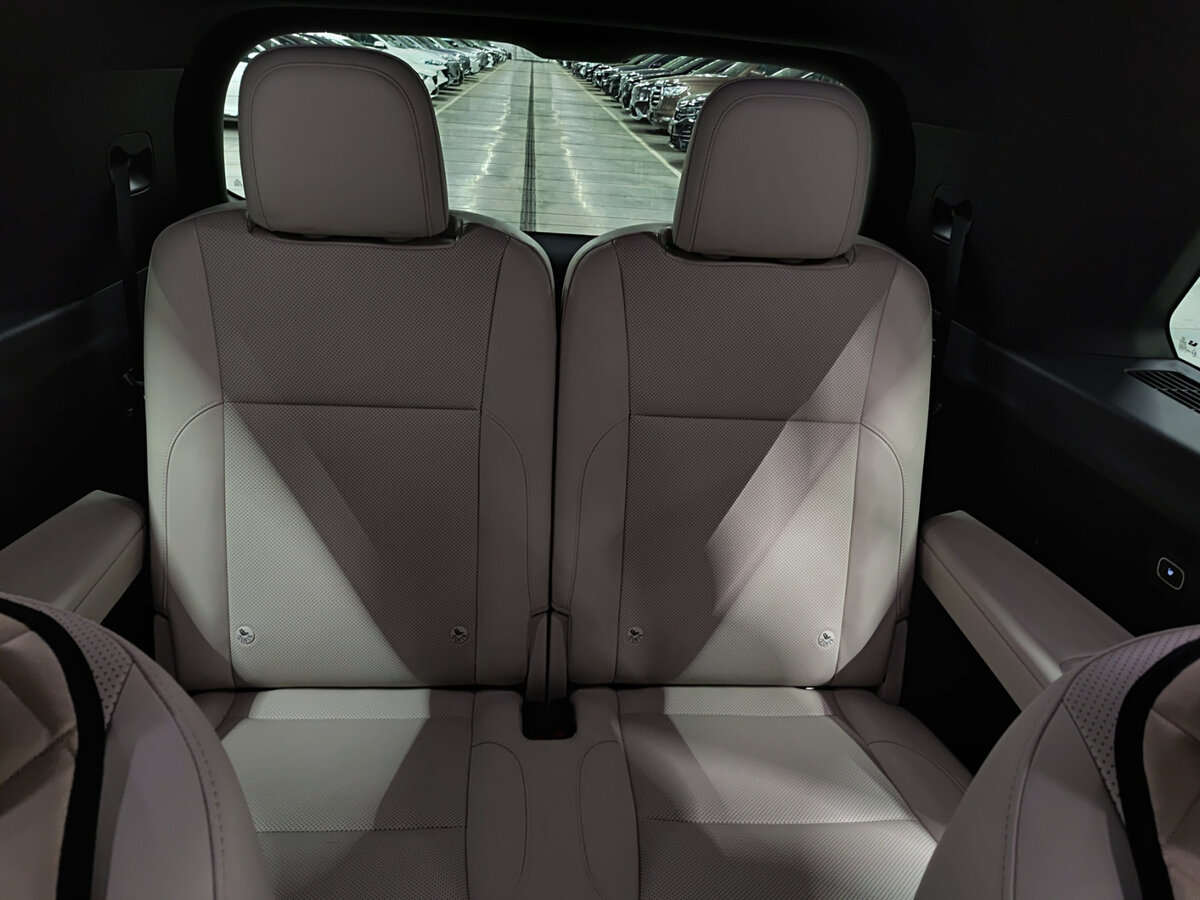 Купить Li Auto (Lixiang) L9 52.3 kWh I Рестайлинг, 2024, 46 444 км, фото №20