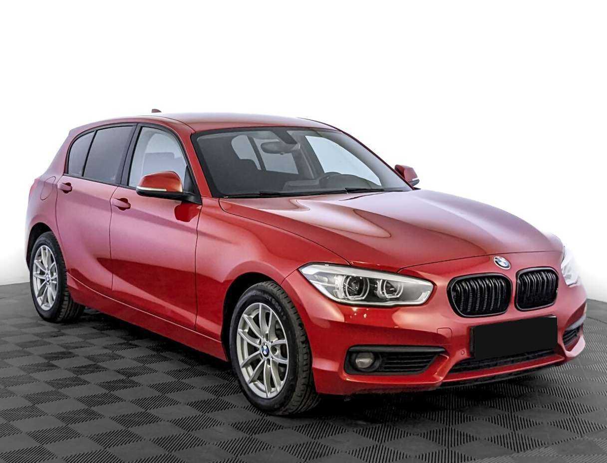 Купить BMW 1 серии 118i, 2017, 72 778 км, фото №3