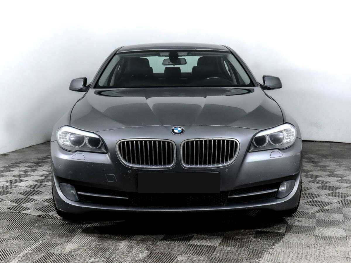 Купить BMW 5 серии 528i, 2011, 148 000 км, фото №2