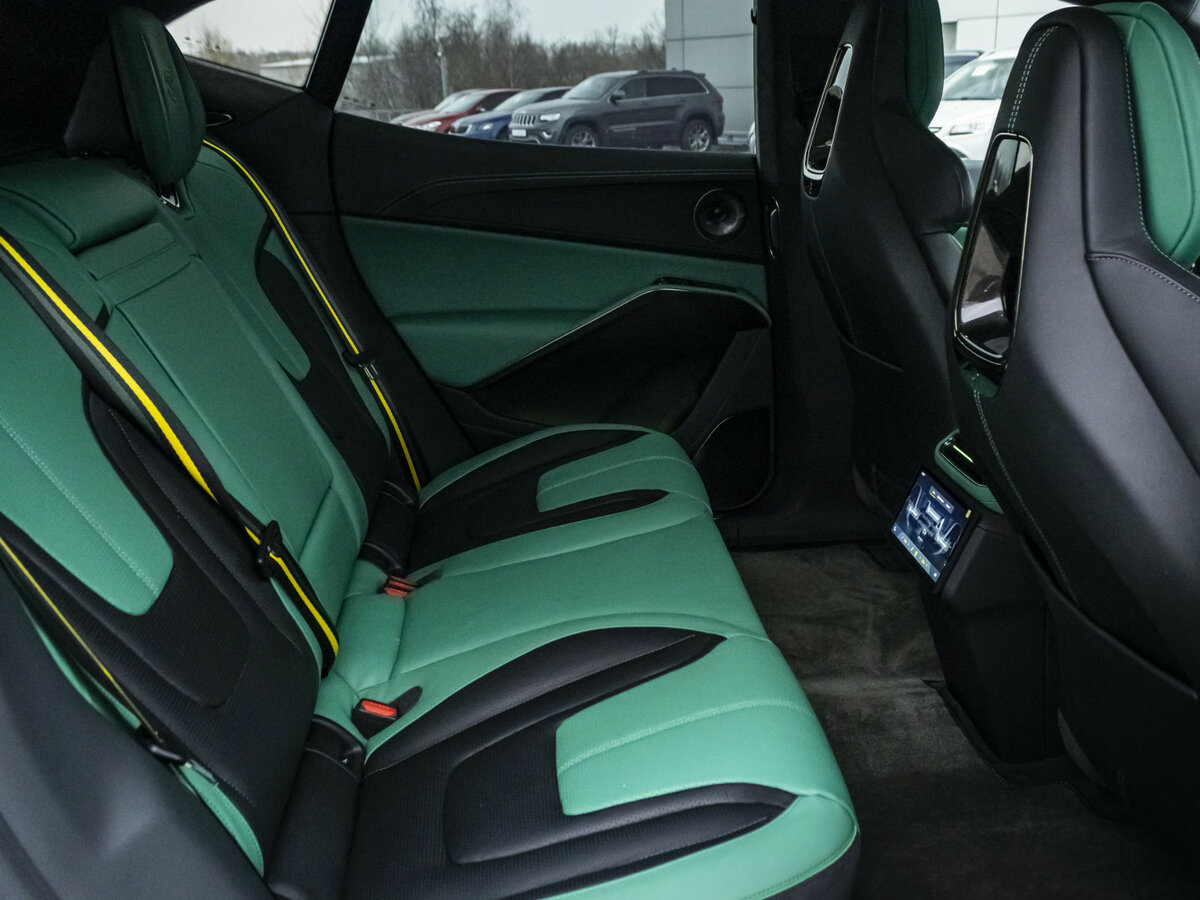 Купить Lotus Eletre R, 2023, 2 851 км, фото №10