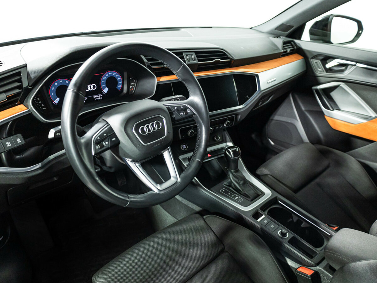 Купить Audi Q3 Sportback 40 TFSI II (F3), 2020, 105 750 км, фото №11