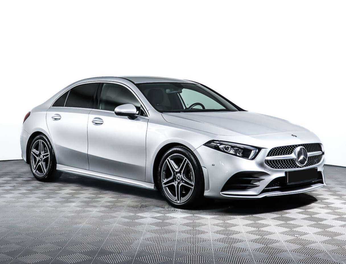 Купить Mercedes-Benz A-Класс 200, 2019, 43 180 км, фото №3