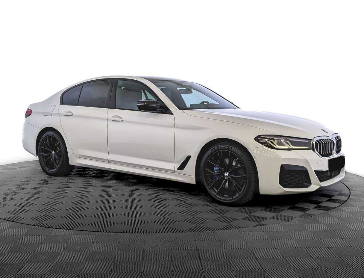 Купить BMW 5 серии 530d xDrive, 2020, 64 100 км, фото №3
