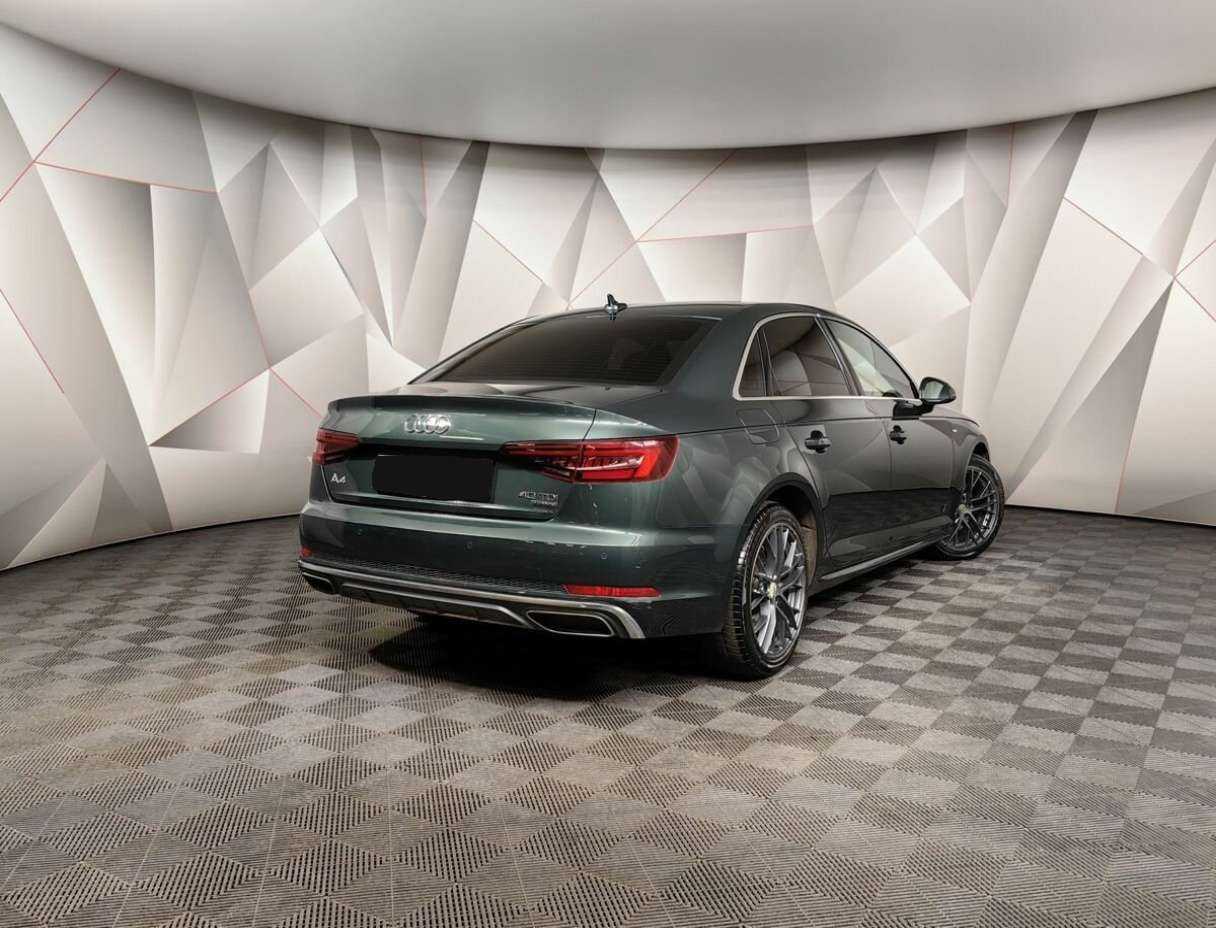 Купить Audi A4, 2018, 98 906 км, фото №2