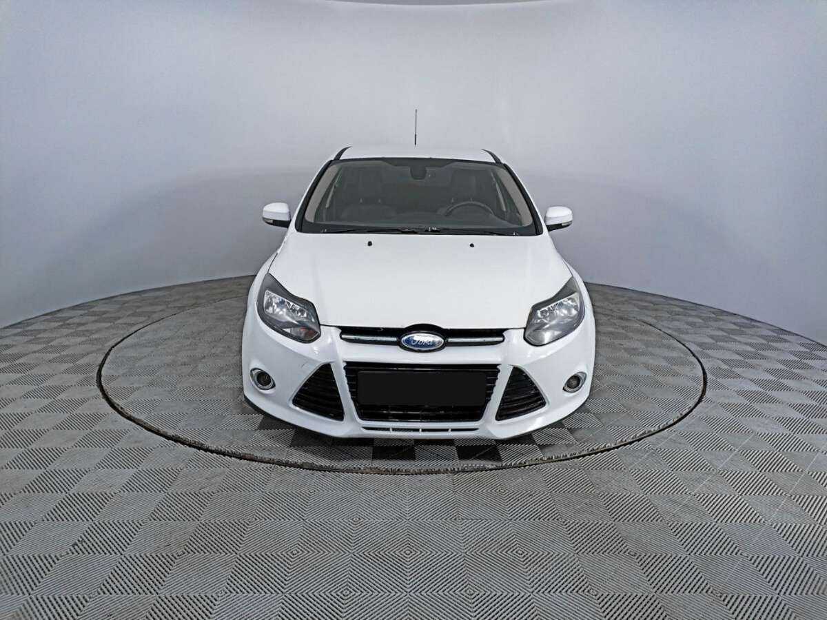 Купить Ford Focus, 2011, 220 217 км, фото №2