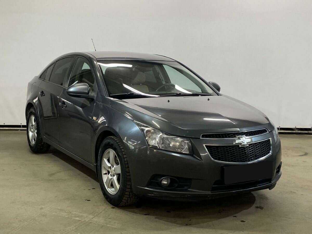 Купить Chevrolet Cruze, 2011, 176 300 км, фото №3