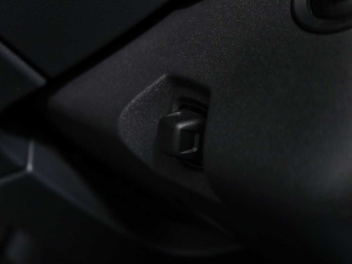 Купить Volkswagen Touareg, 2021, 81 001 км, фото №22
