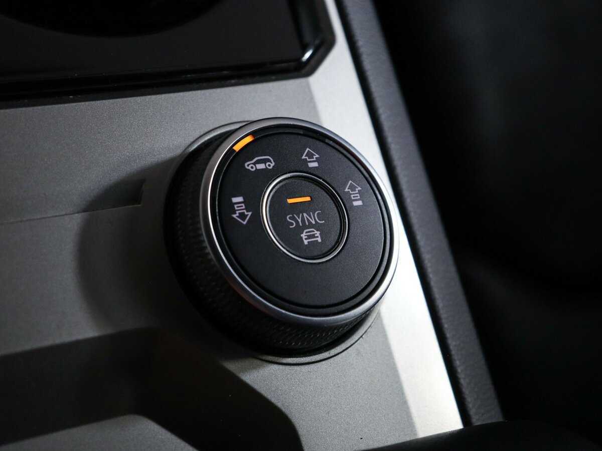Купить Volkswagen Touareg, 2021, 81 001 км, фото №26
