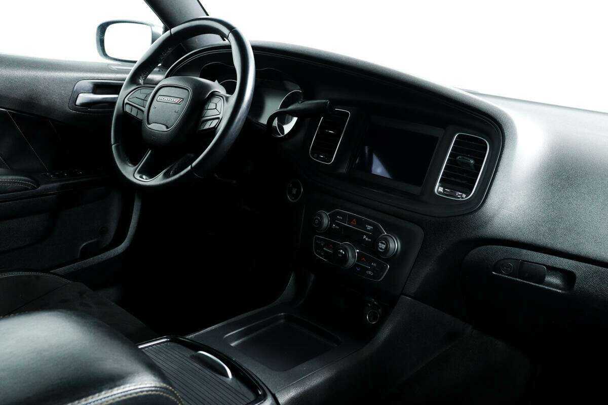 Купить Dodge Charger R__T, 2018, 84 297 км, фото №9