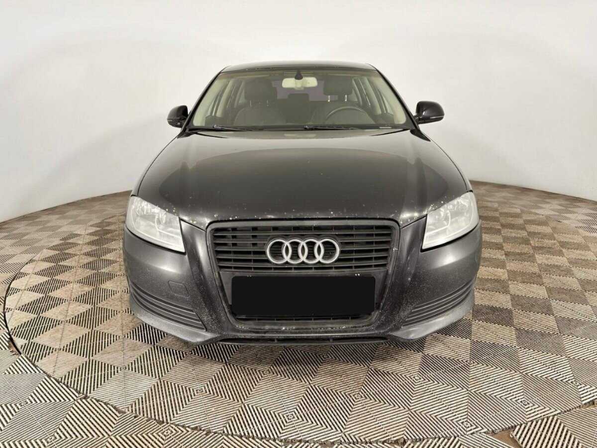 Купить Audi A3 Sportback, 2010, 240 159 км, фото №2