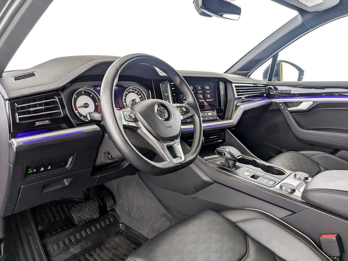 Купить Volkswagen Touareg, 2019, 107 513 км, фото №14