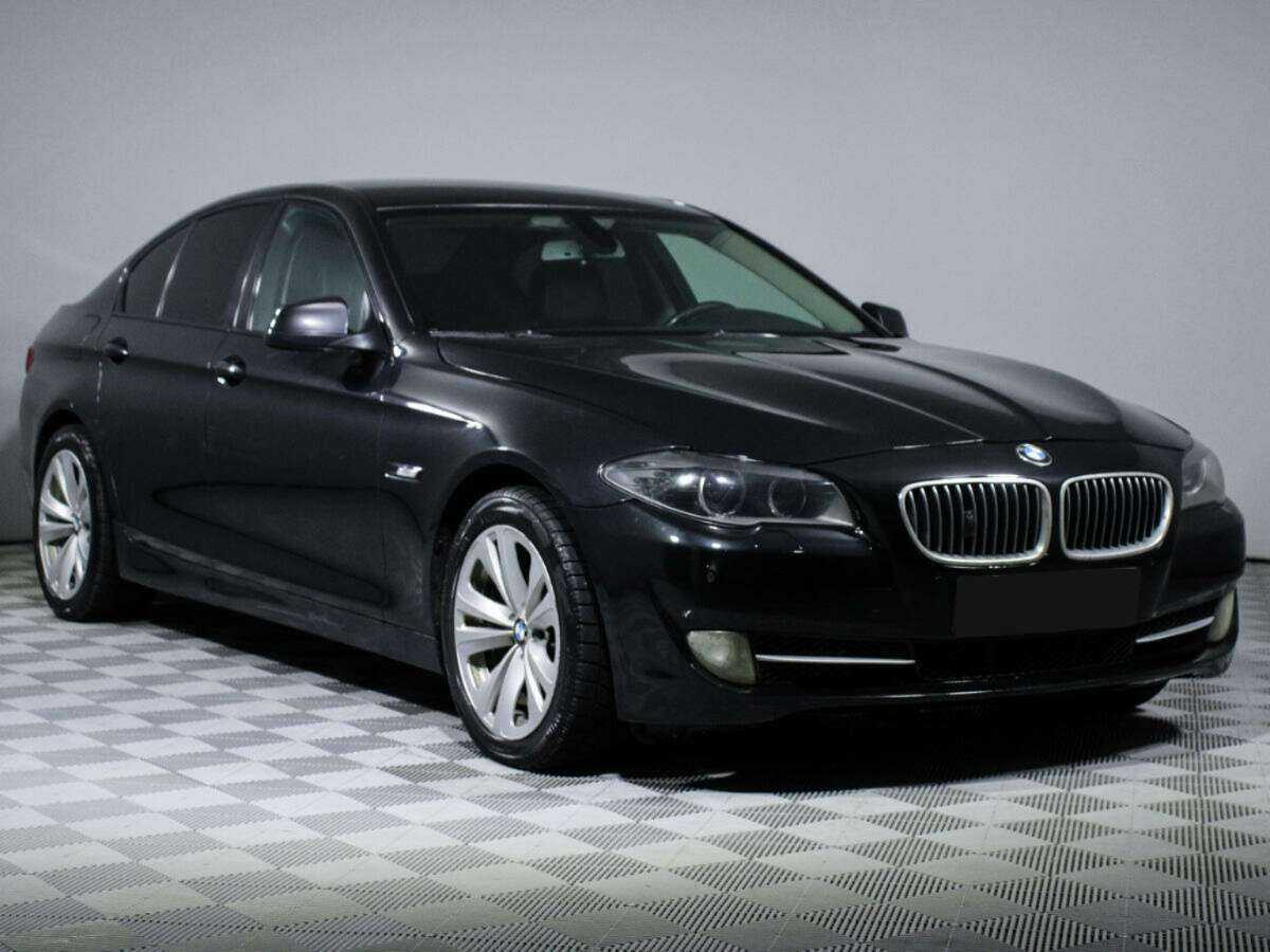 Купить BMW 5 серии 528i xDrive, 2012, 237 085 км, фото №2