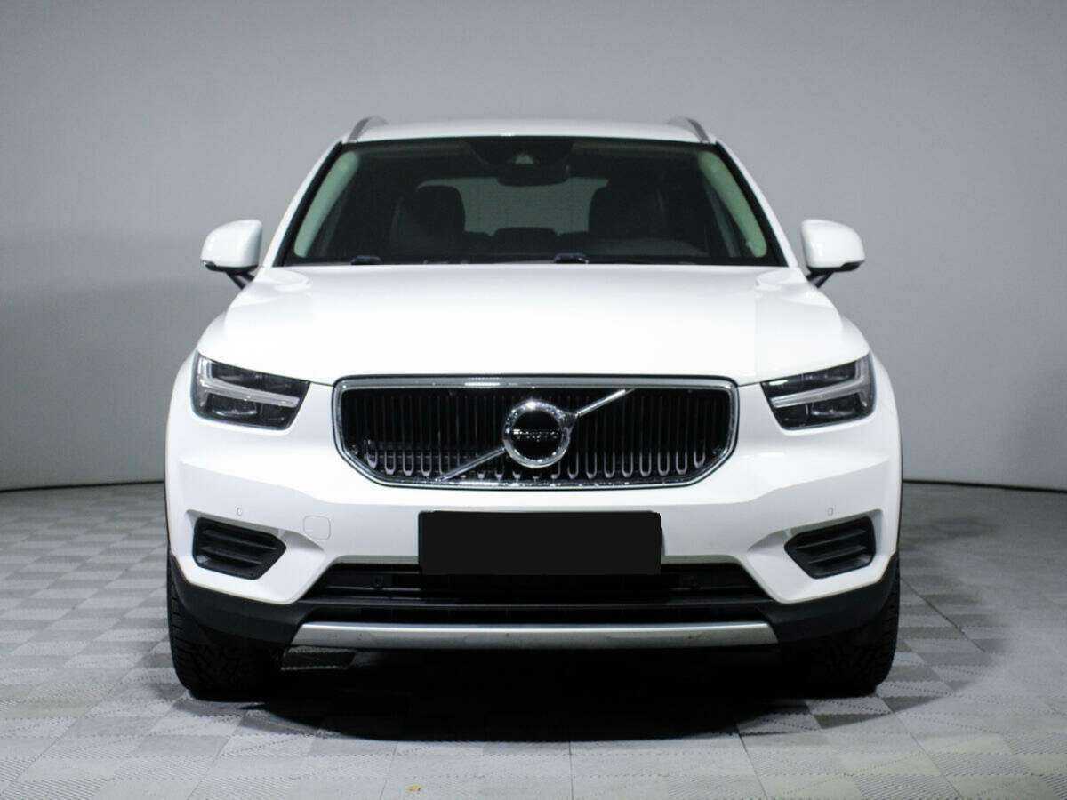 Купить Volvo XC40, 2019, 89 659 км, фото №2