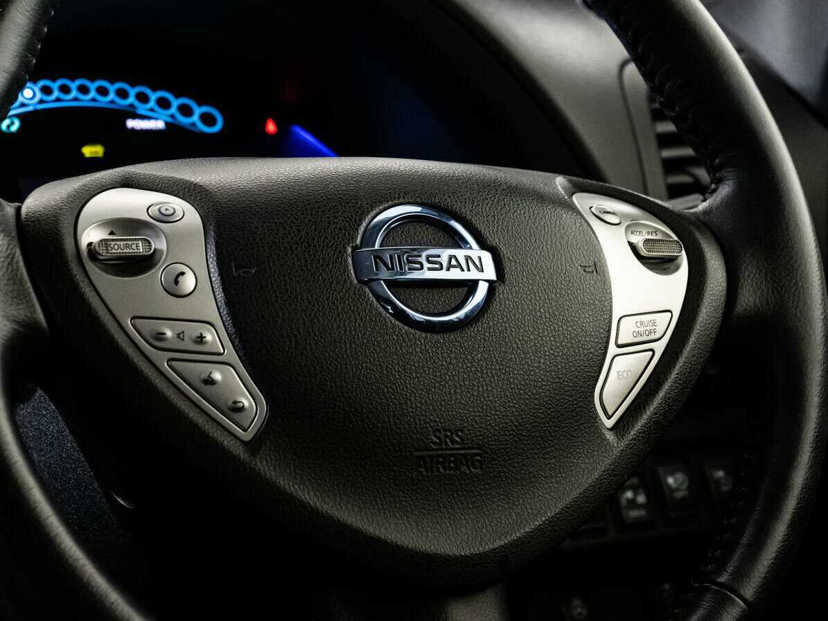 Купить Nissan Leaf, 2013, 107 948 км, фото №11
